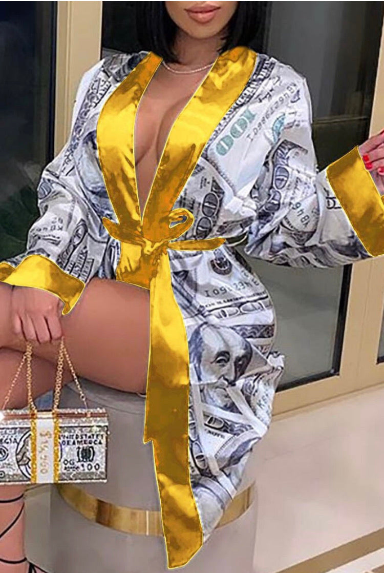 Money motivated Robe